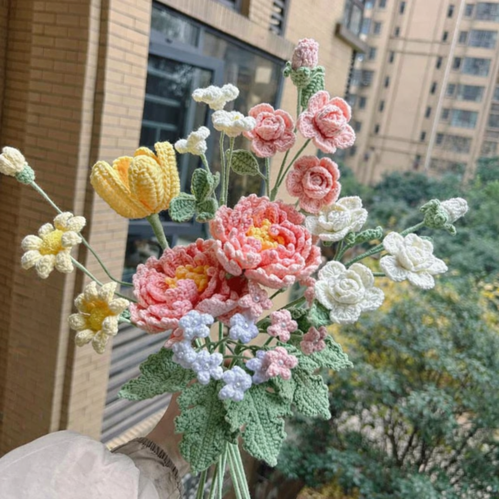 CrochetCreations Luxury Bouquet